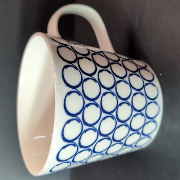 Royal Doulton Pacific set of 4 Blue/White Porcelain Coffee Cups. - Picture 2 of 11